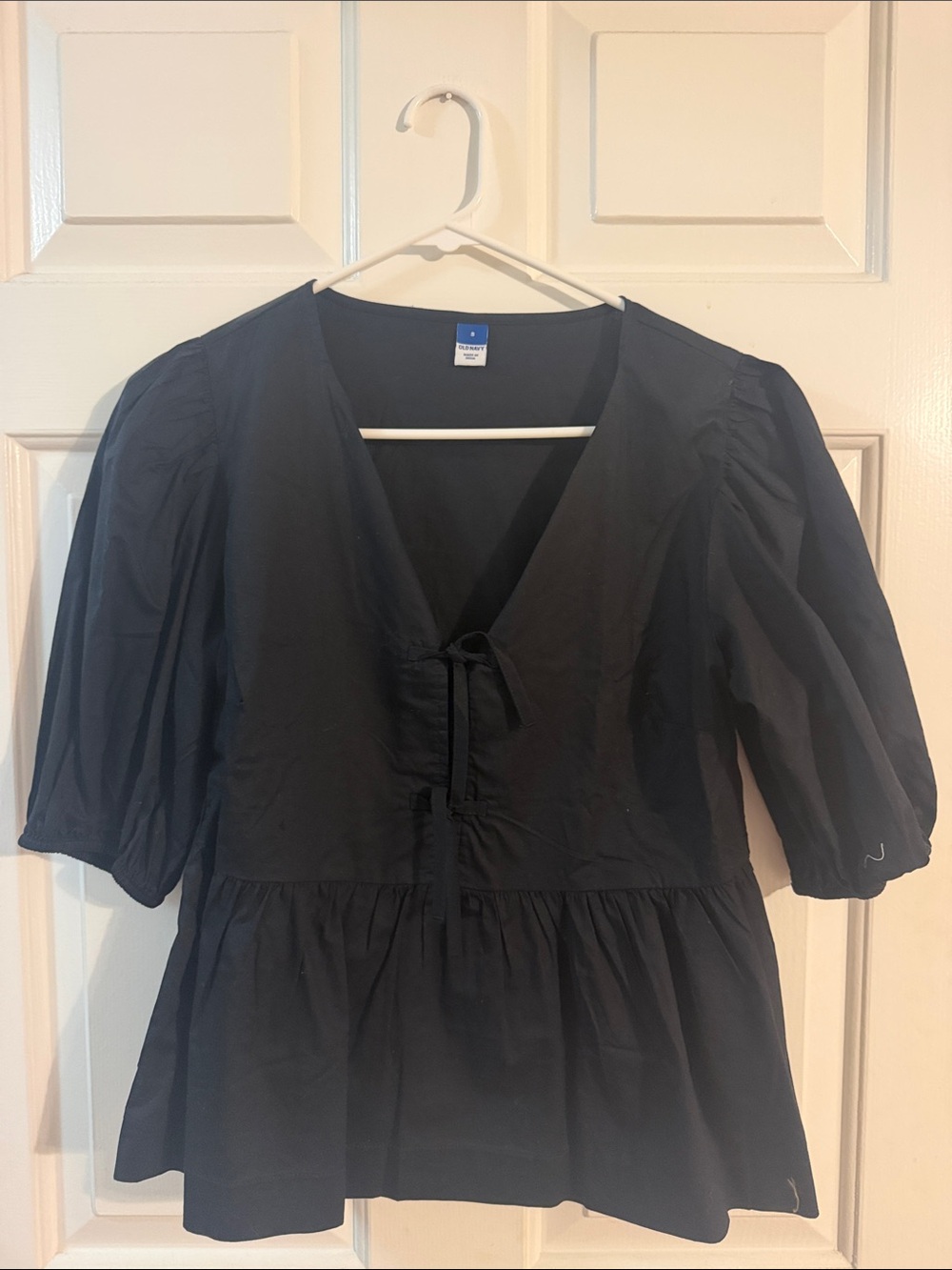 Old Navy Black V-Neck Peplum Tie-Front Puff Sleeve Blouse size small
